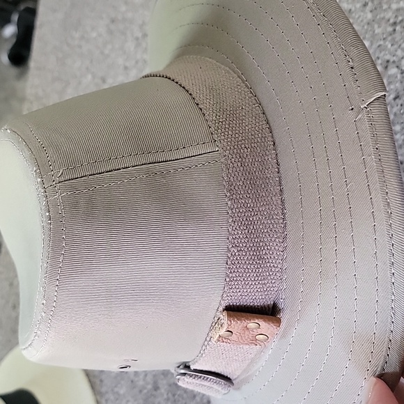 Safari cotton canvas fedora hat. Never Worn. - Picture 5 of 5